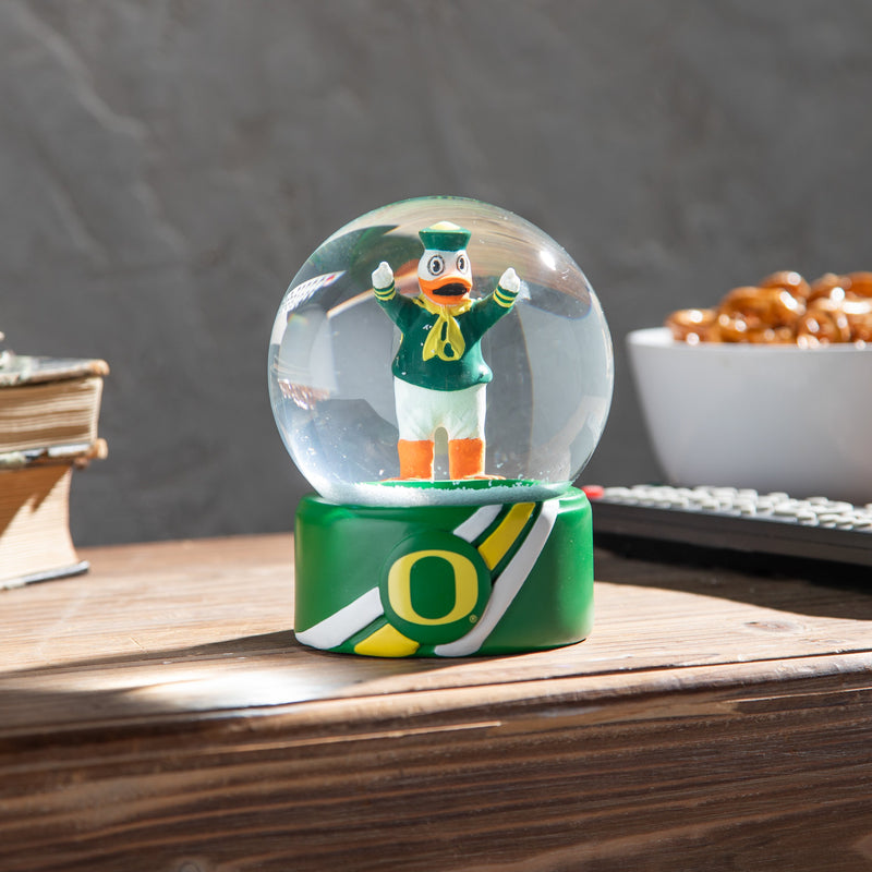 Water Globe, University of Oregon,3wgl986