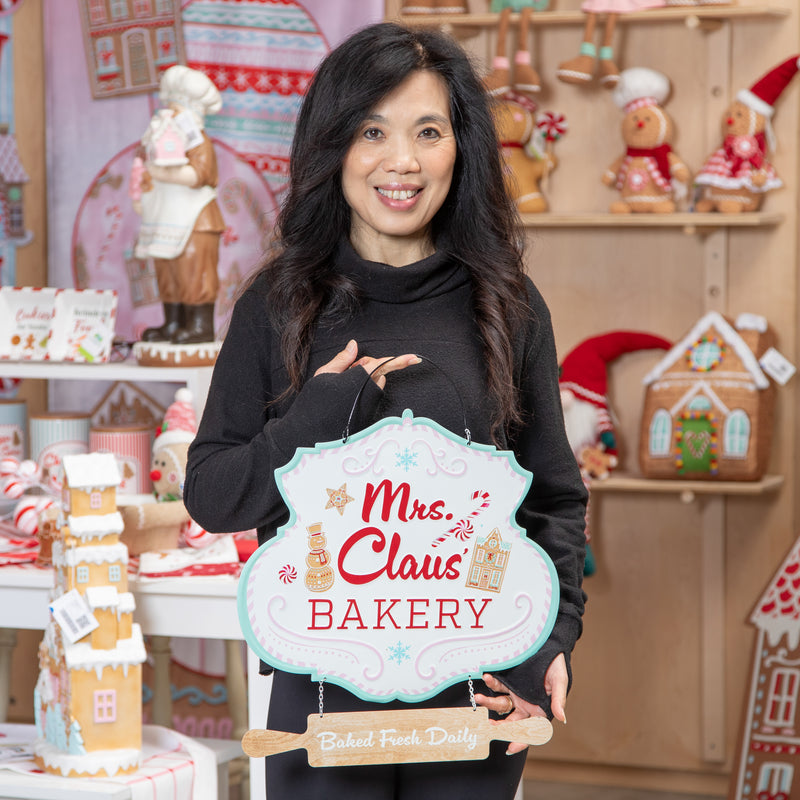 17" Metal Hanging Mrs. Claus' Bakery Sign,47m5524