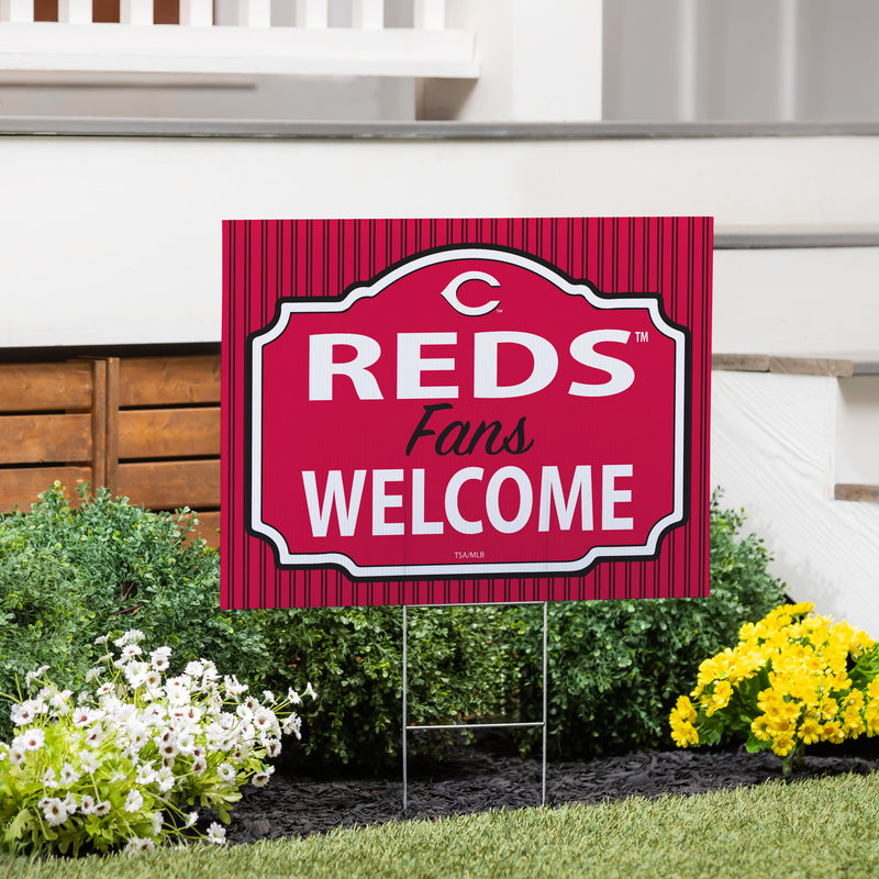 Cincinnati Reds Yard Sign, "Fans Welcome"