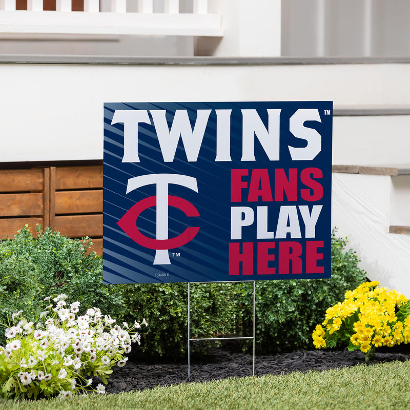 Minnesota Twins Yard Sign "Fans Play Here"