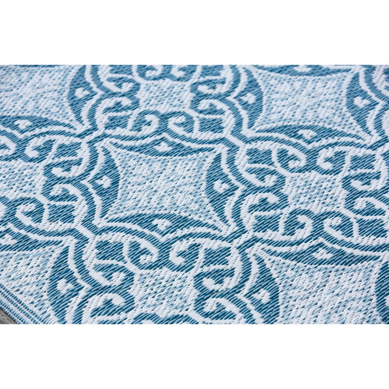 Reversible Weather-Resistant Rug 3'x5', Light and Dark Blue Pattern