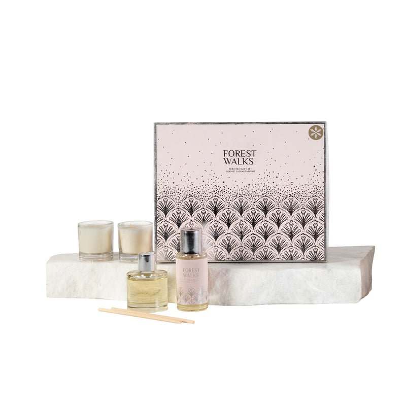 Evergreen Gifts,Christmas Fragrance Gift Set,9.13x7.4x2.5 Inches