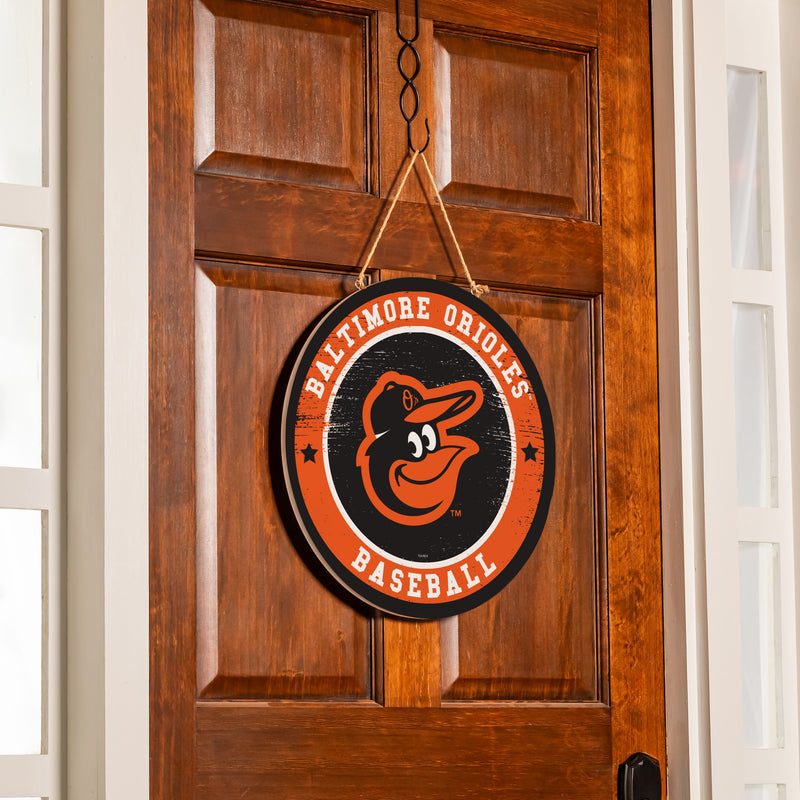 Baltimore Orioles Round Door Decor with Hanging Rope, 18x18