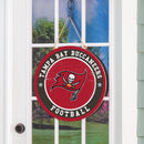 Tampa Bay Buccaneers Round Door Decor with Hanging Rope, 18x18