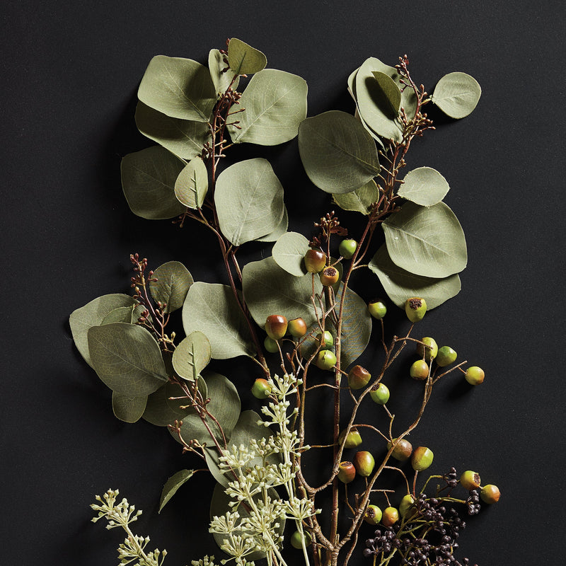 NAPA Home & Garden, Silver Dollar Eucalyptus Branch