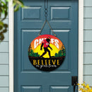 Kansas City Chiefs Bigfoot Round Door Décor with Hanging Rope, 18x18