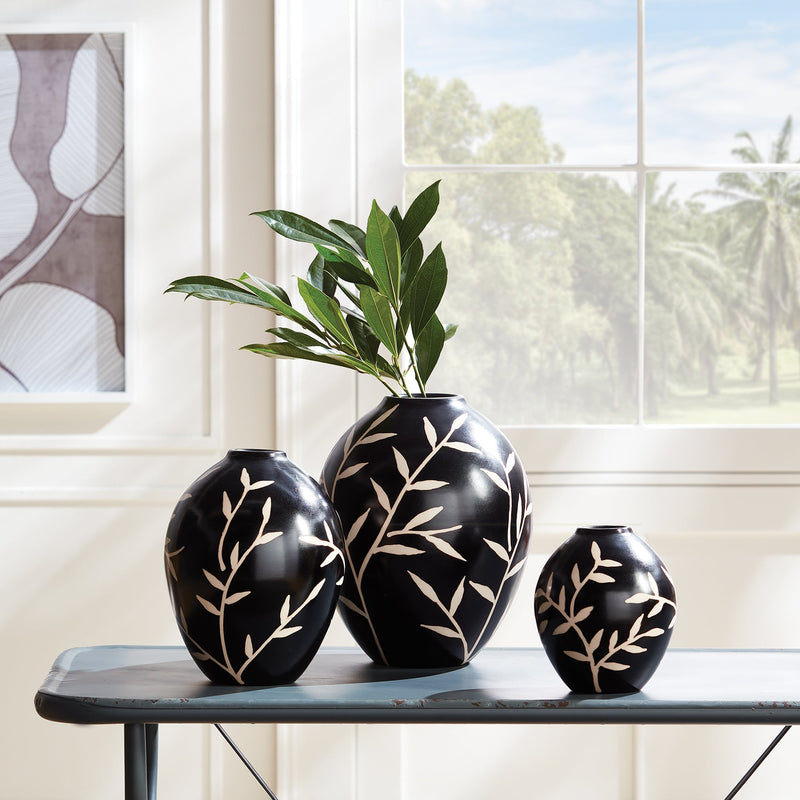 NAPA Home & Garden, DAYANA VASE Collection