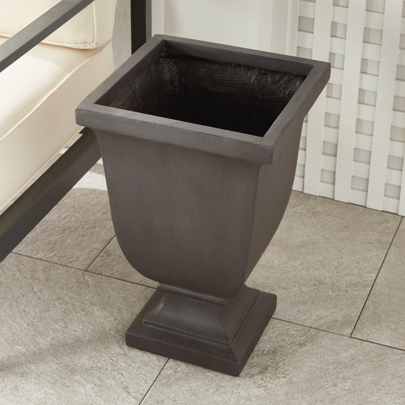 NAPA Home & Garden, FIBRECLAY BECKETT SQ FOOTED PLANTER SMALL,N5UN05BK