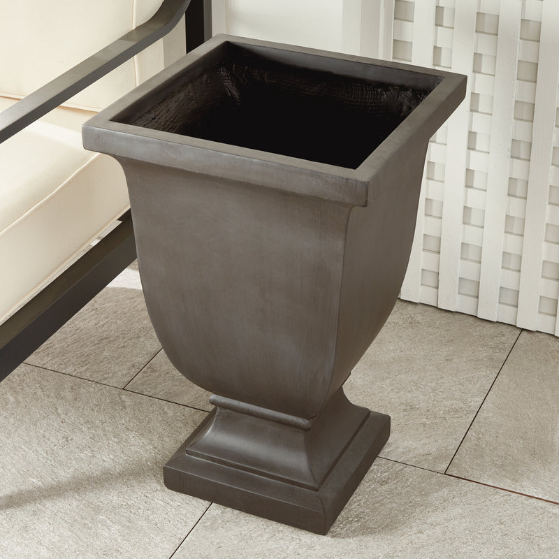 NAPA Home & Garden, FIBRECLAY BECKETT SQ FOOTED PLANTER LARGE,N5UN06BK