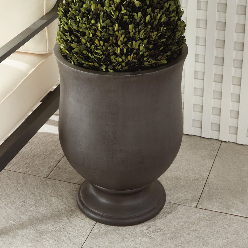 NAPA Home & Garden, FIBRECLAY JOSIE ROUND FOOTED PLANTER,N5UN07BK