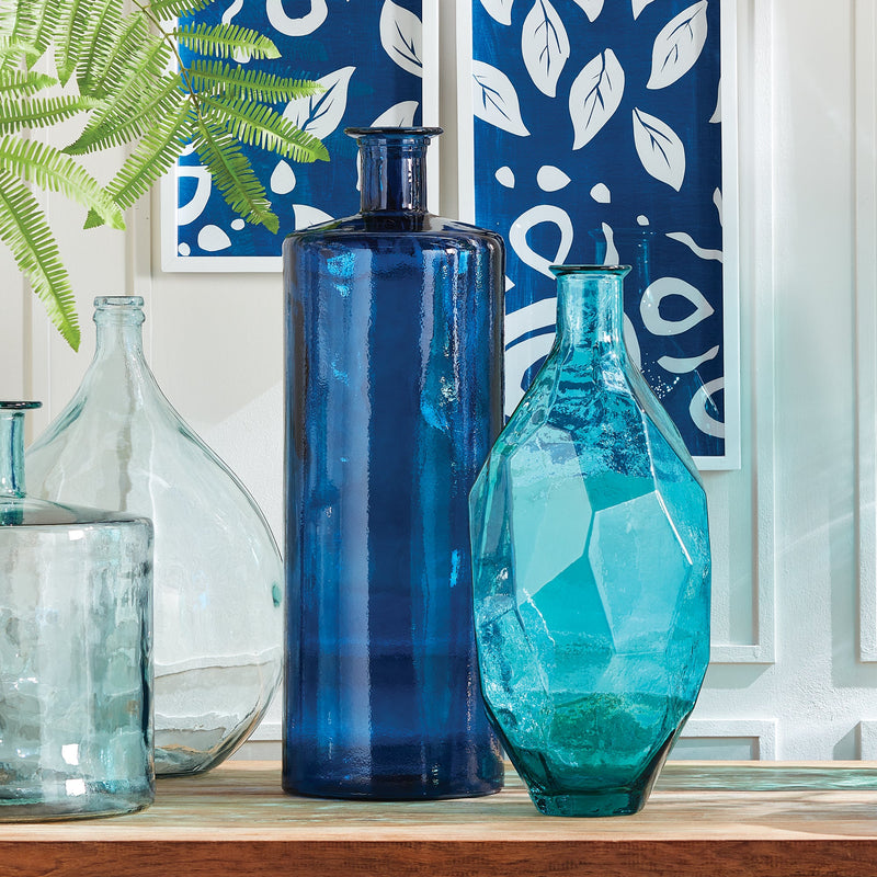 NAPA Home & Garden Cabrera Vase Collection