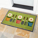 Indoor/Outdoor Garden Tools Hooked Polypropylene Accent Rug 24"x42"