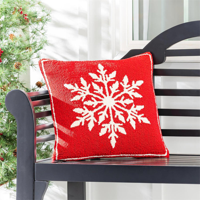Indoor/Outdoor Hooked Pillow, Polypropylene, Snowflake, 18"x18"