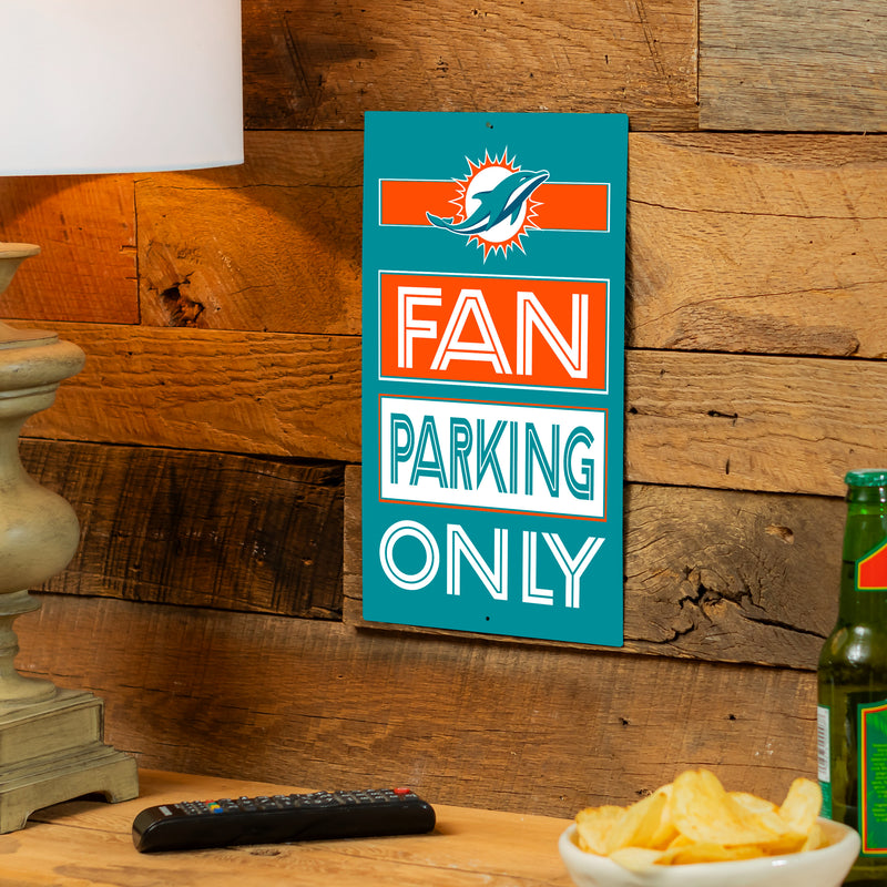 Miami Dolphins Fan Parking USA Metal Wall Sign, 7.5" x 11.5"