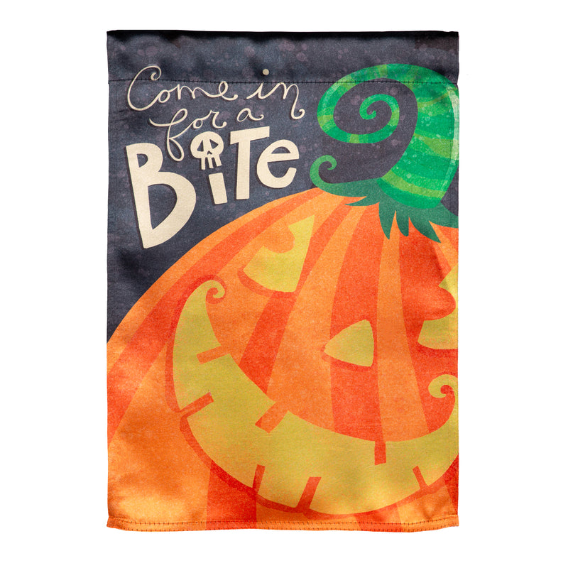 Come in for a Bite Lustre Garden Flag,14lu11896