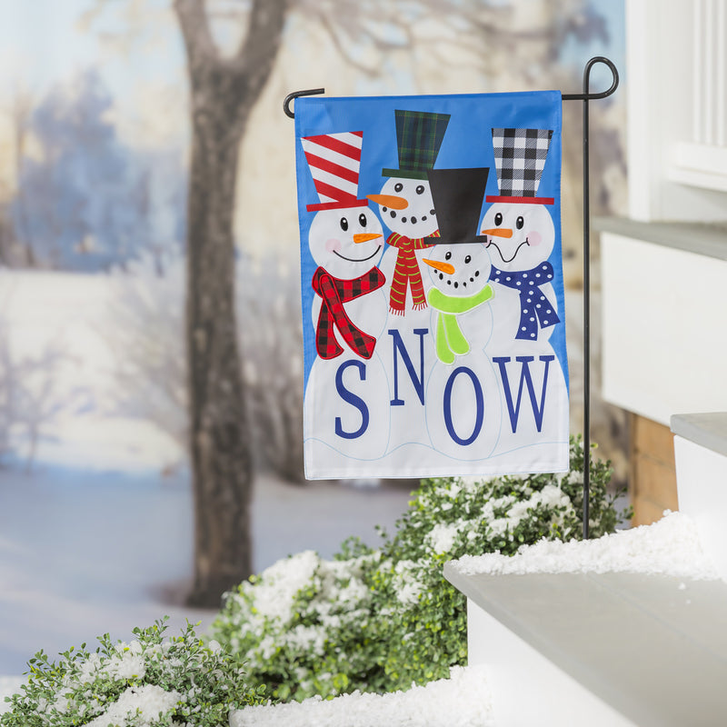 Snow Friends Garden Applique Flag,169345