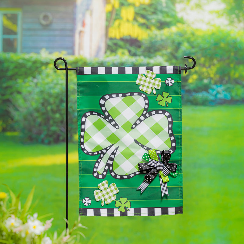 Check Clover Garden Applique Flag,169409