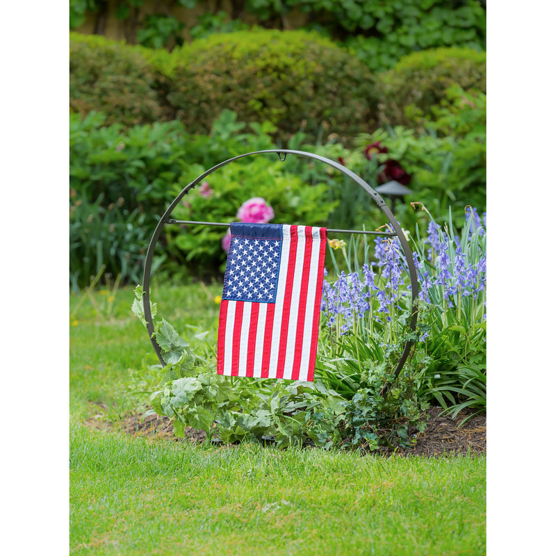 Metal Outdoor Sculptural Decor for Displaying Planter or Flag,47m3786