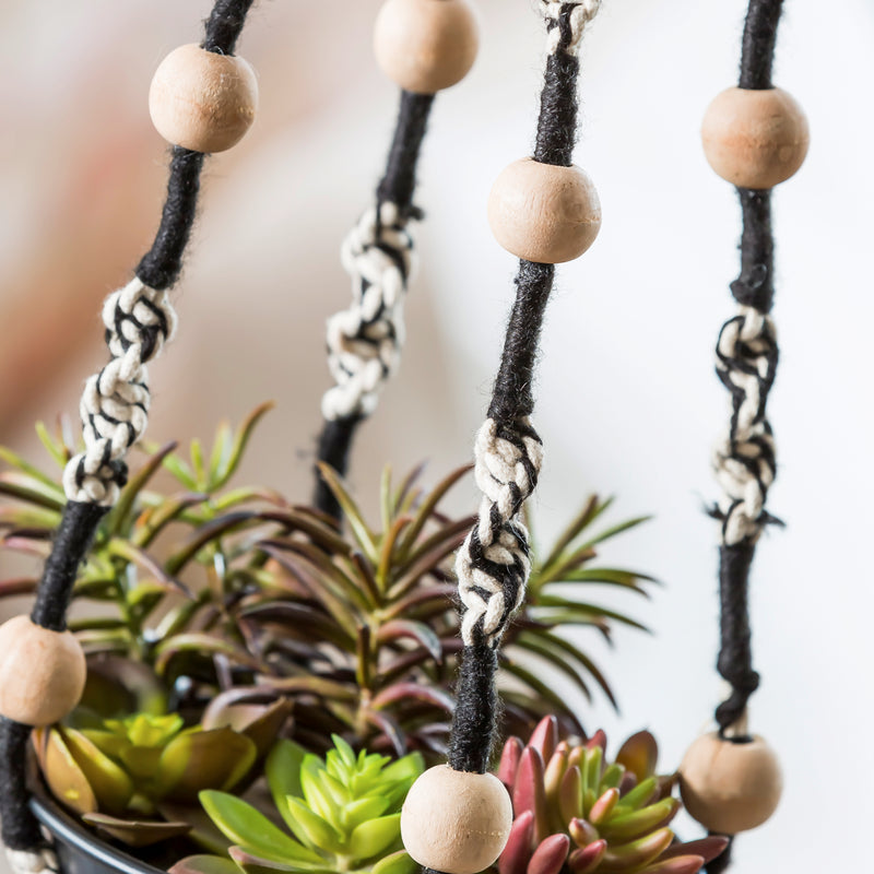 Black and Ivory Macrame Hanging Planter 2 Asst,8pmtl5196